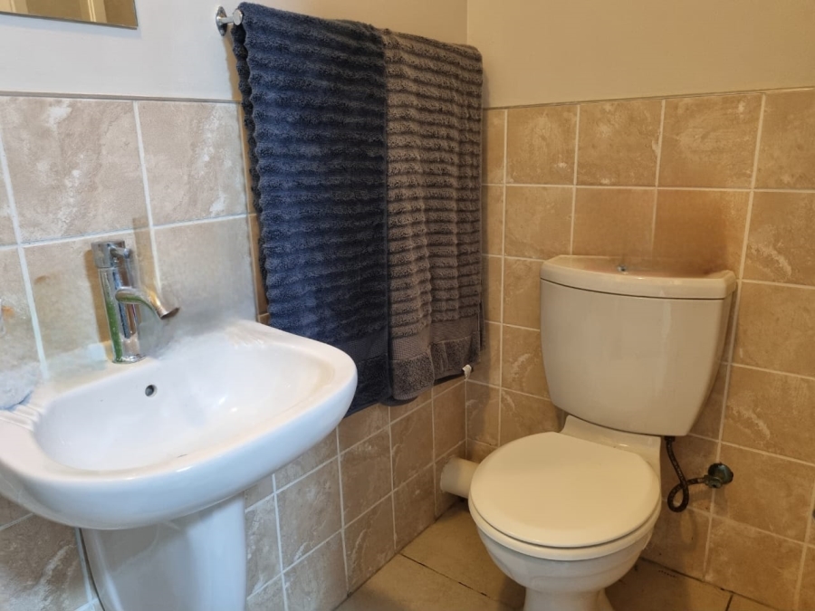 To Let 2 Bedroom Property for Rent in Winterhoek Park Eastern Cape